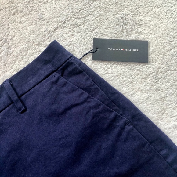 NWT Tommy Hilfiger Navy Hollywood Skirt - Size 6 - Picture 4 of 8